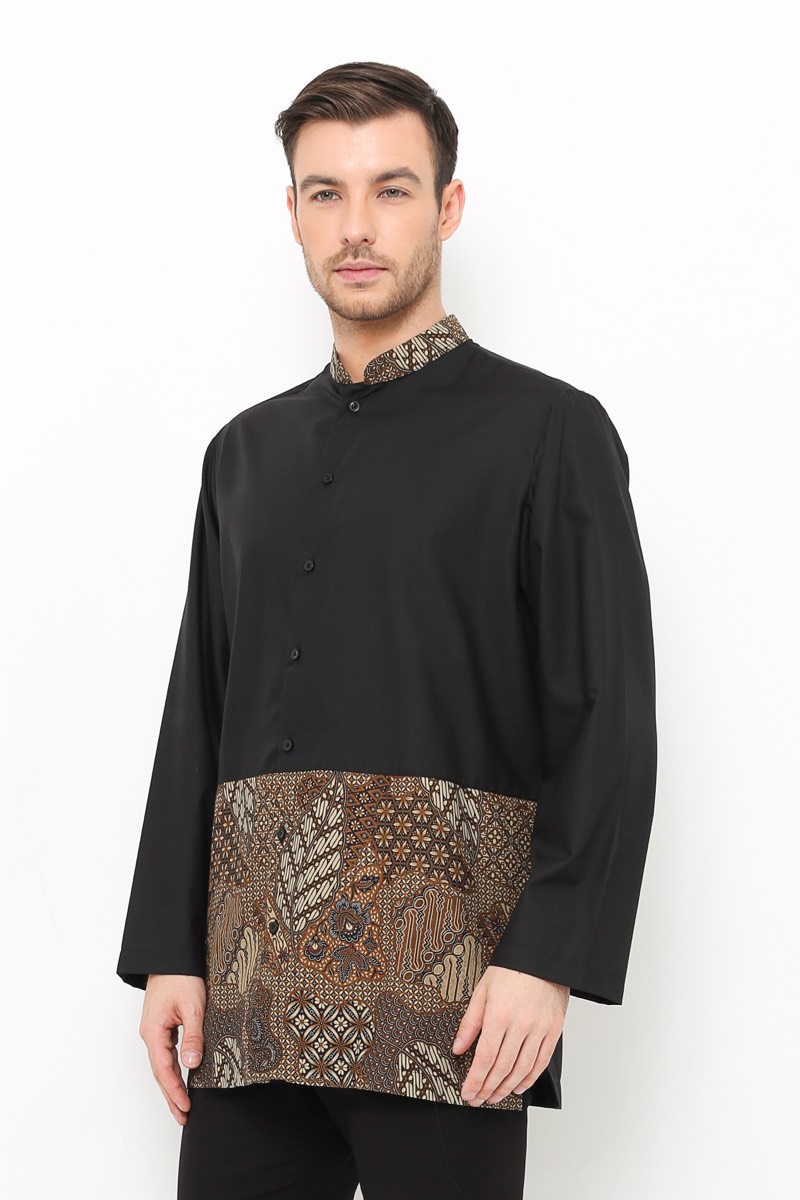 Arya Putra men's long-sleeve batik shirt with brown batik hem panel